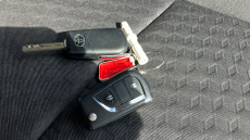 Toyota Yaris 1.5 Hybrid Design 5dr CVT Hybrid Hatchback